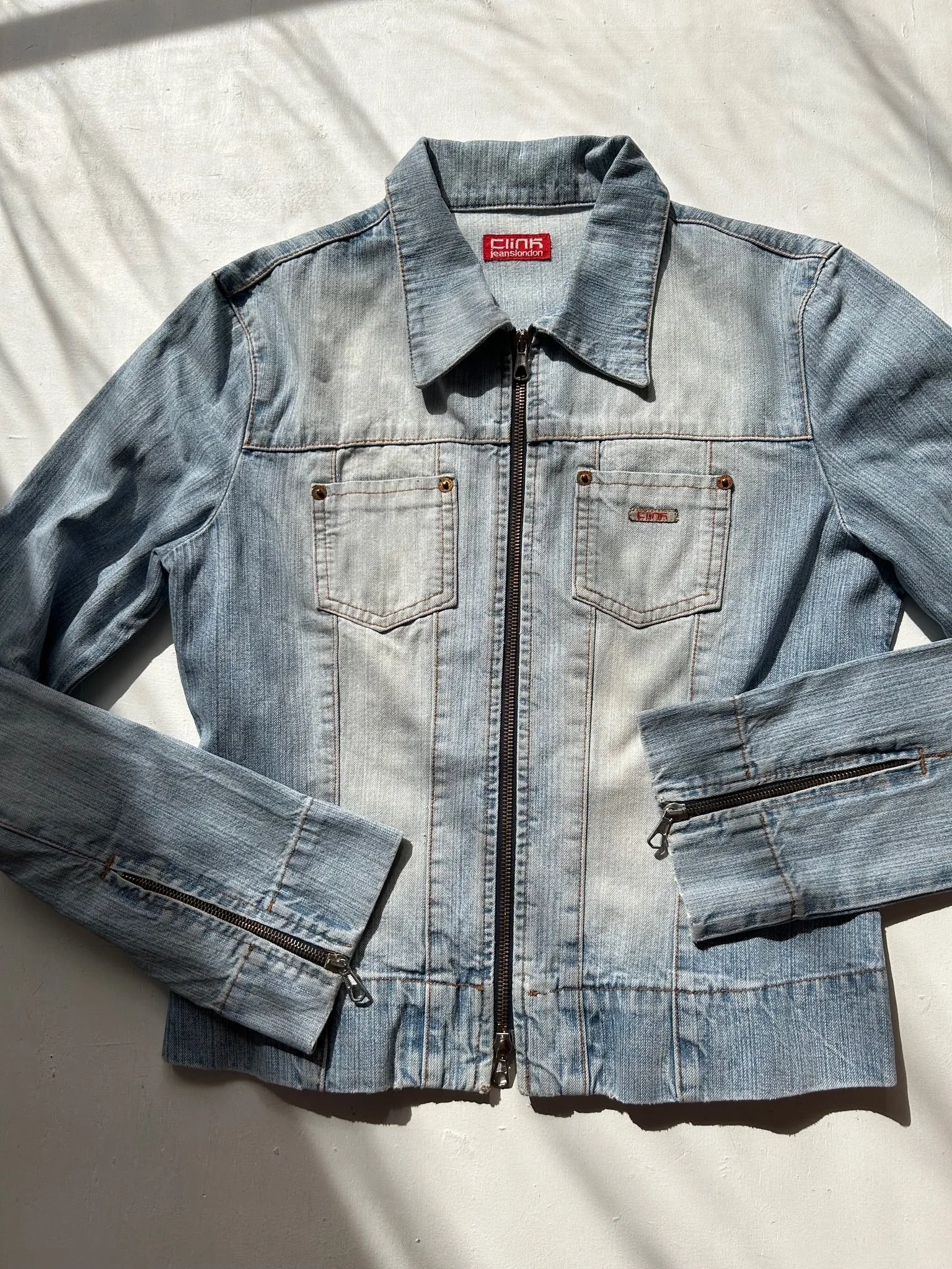 Baby blue zip up stretchy y2k vintage denim biker jacket (S/M)