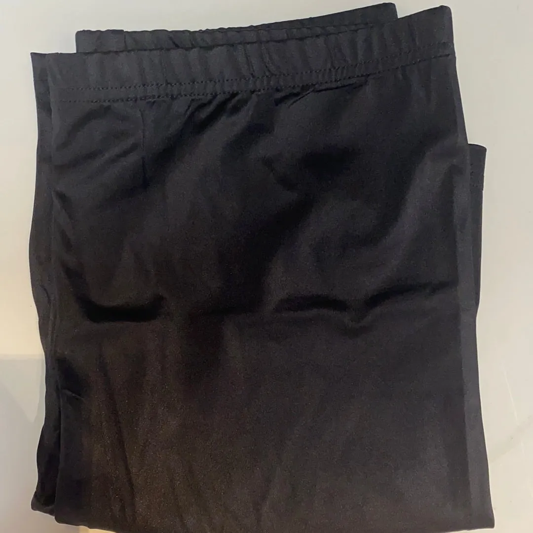 Biker shorts shiny