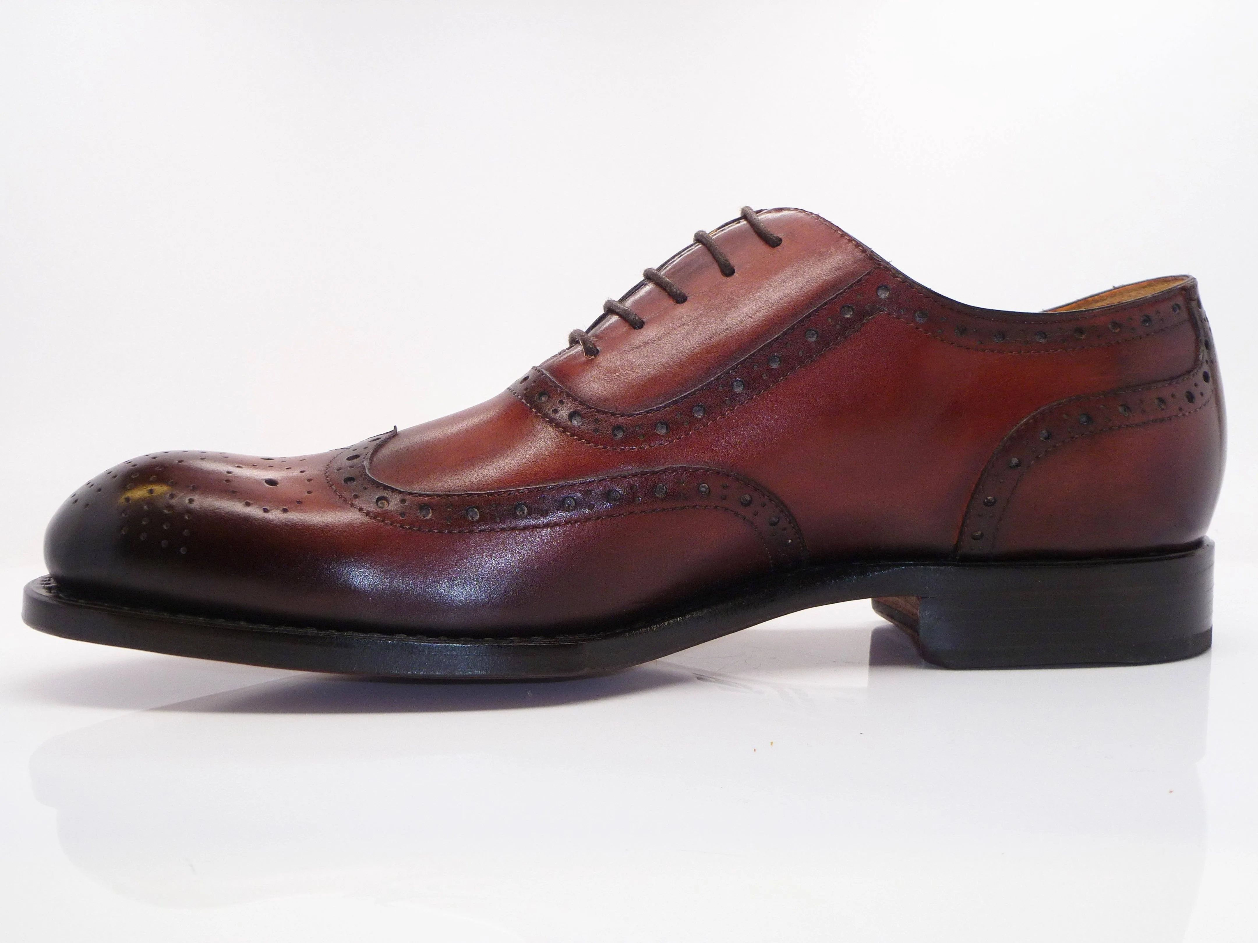 Burnished Calfskin Wingtip Oxford Mahogany