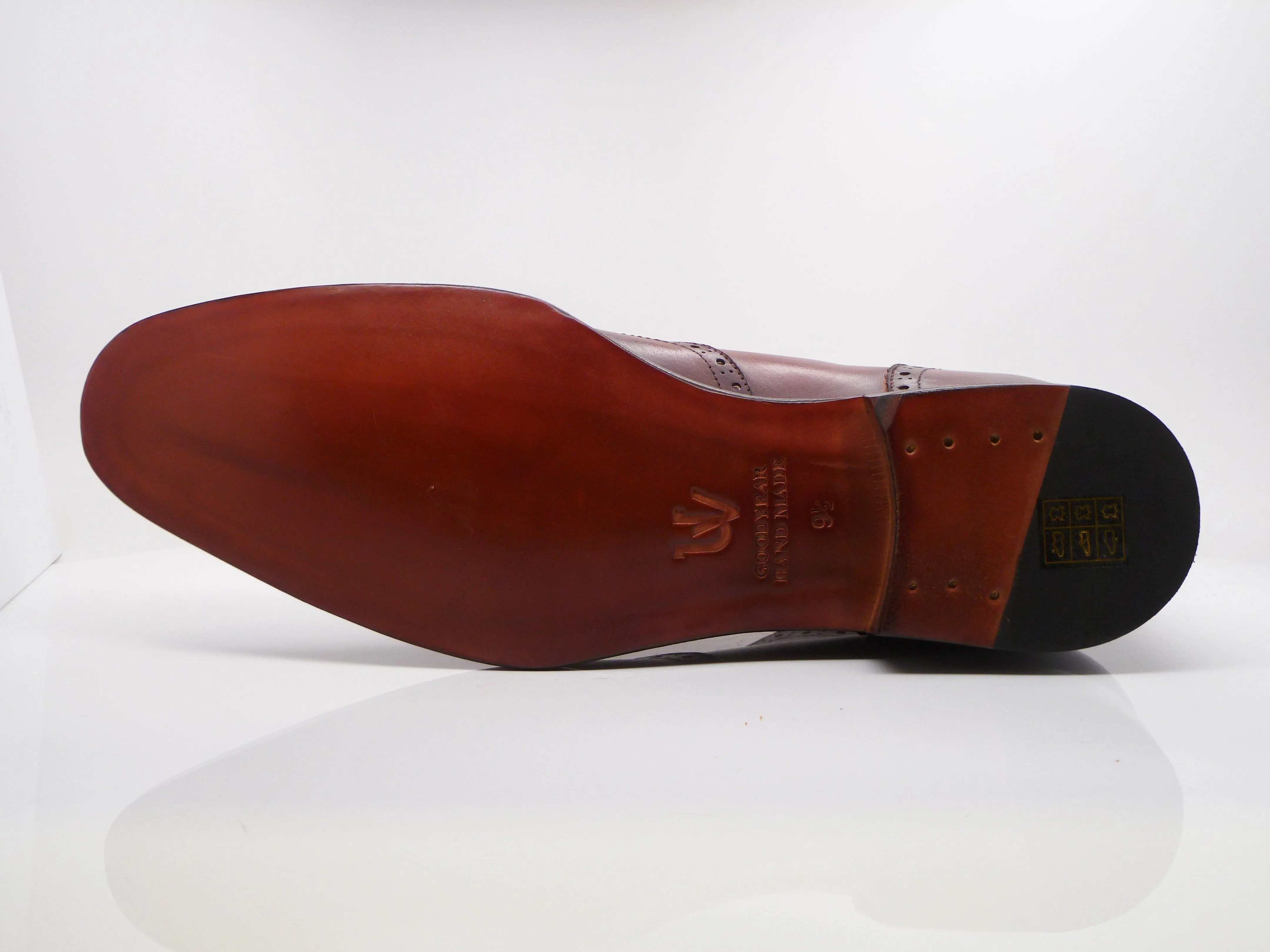 Burnished Calfskin Wingtip Oxford Mahogany