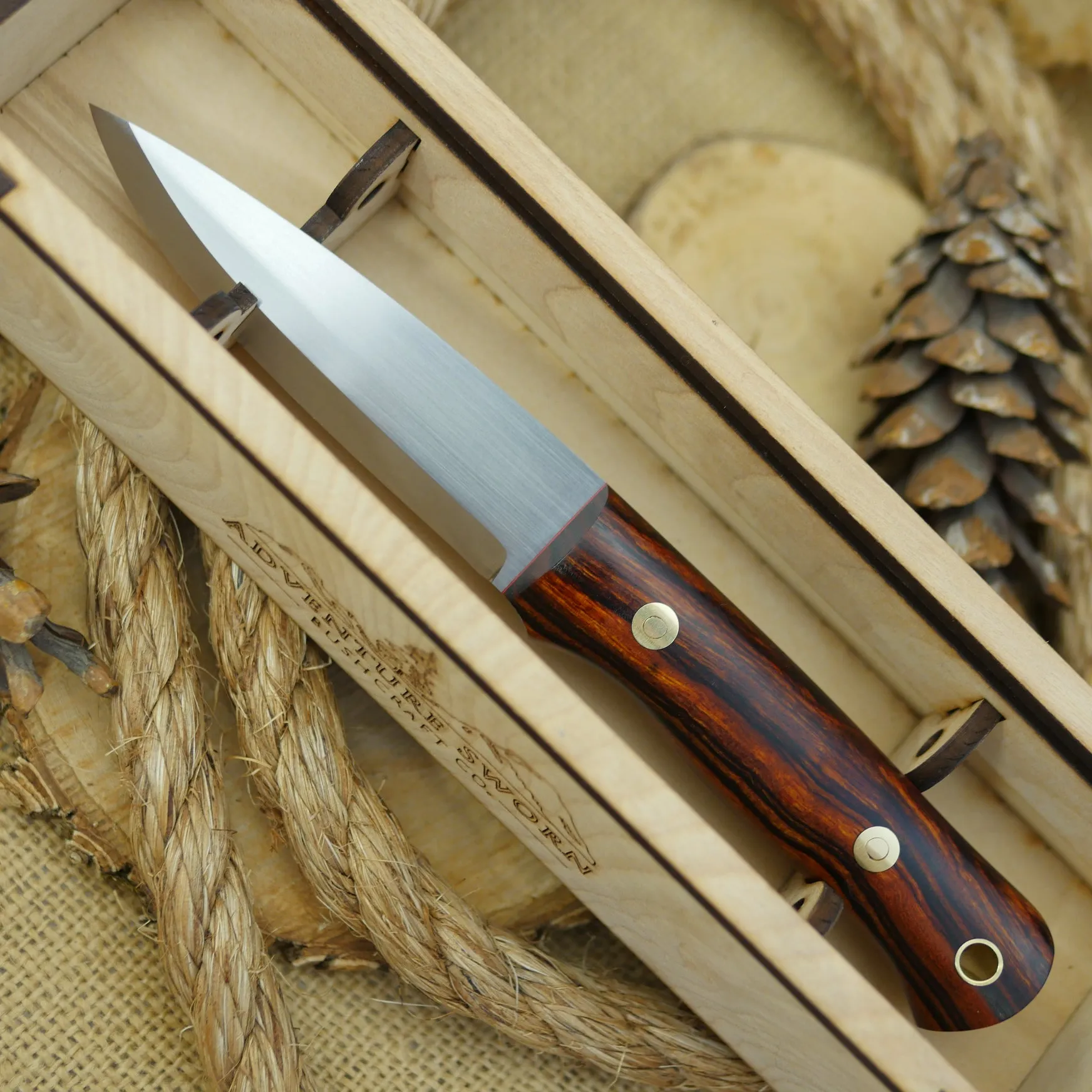 Classic: Ironwood & Red