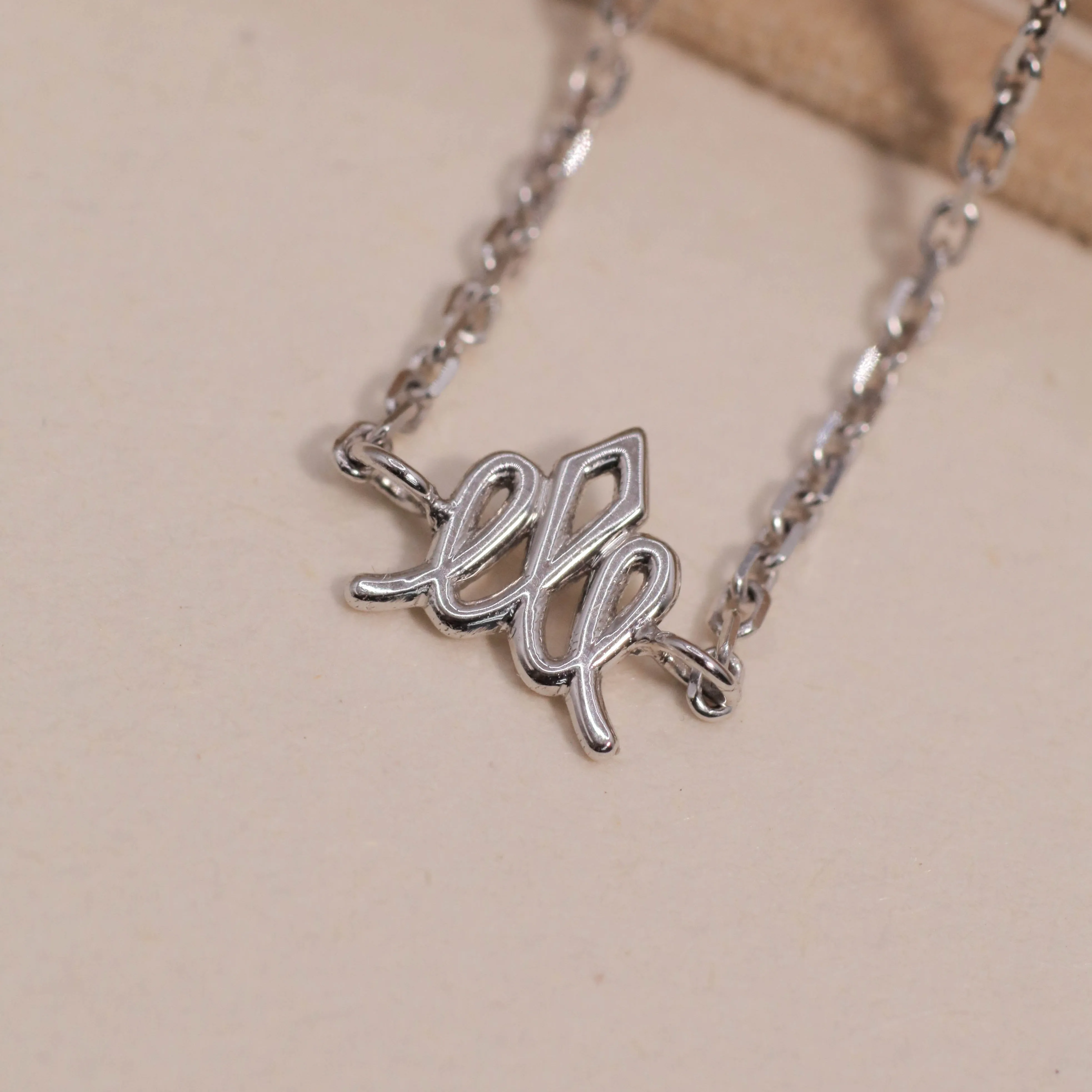 Crown gold chain bracelet