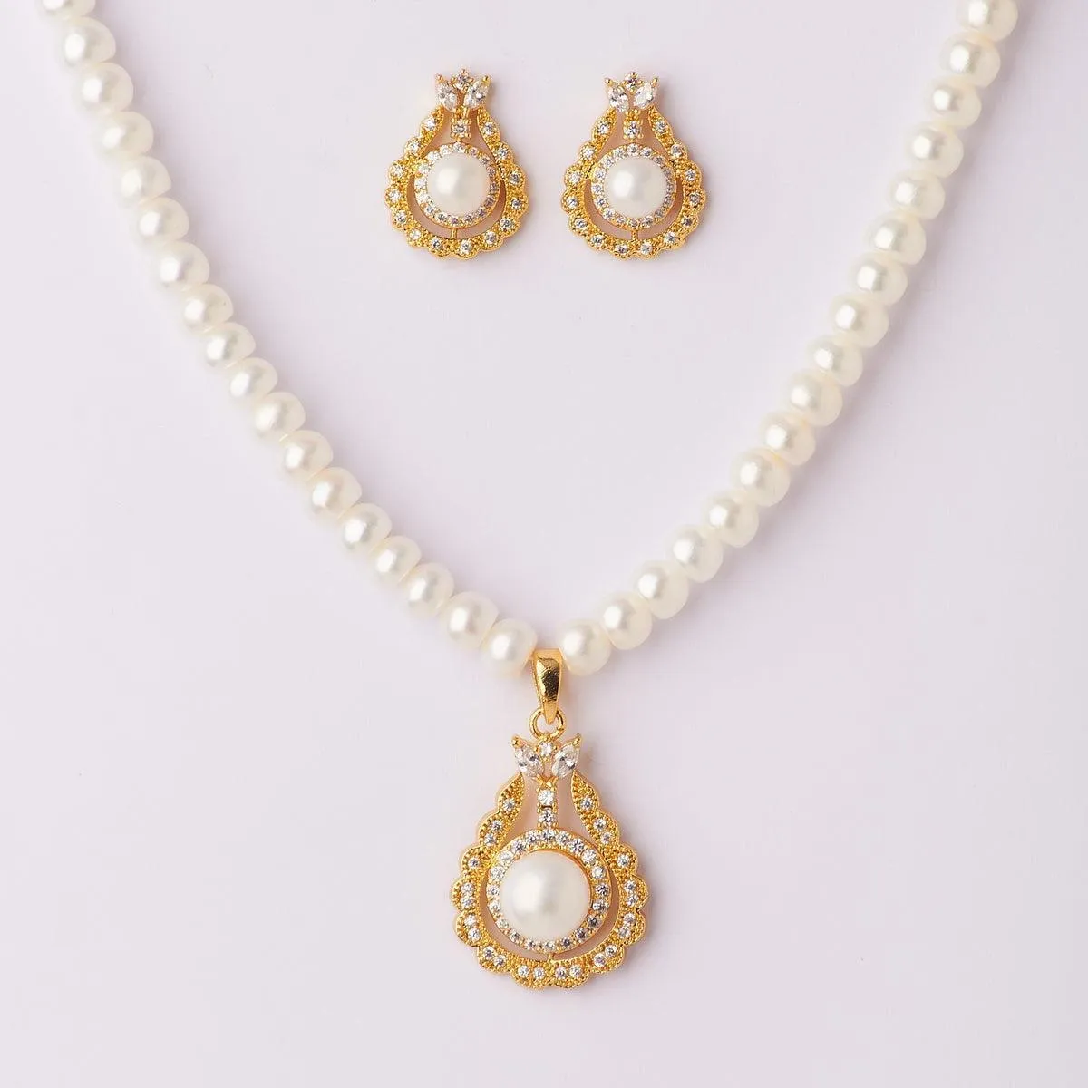 Elegant Real Pearl Necklace Set