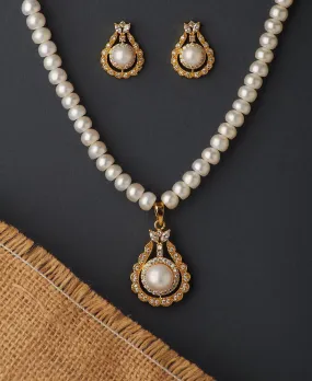 Elegant Real Pearl Necklace Set