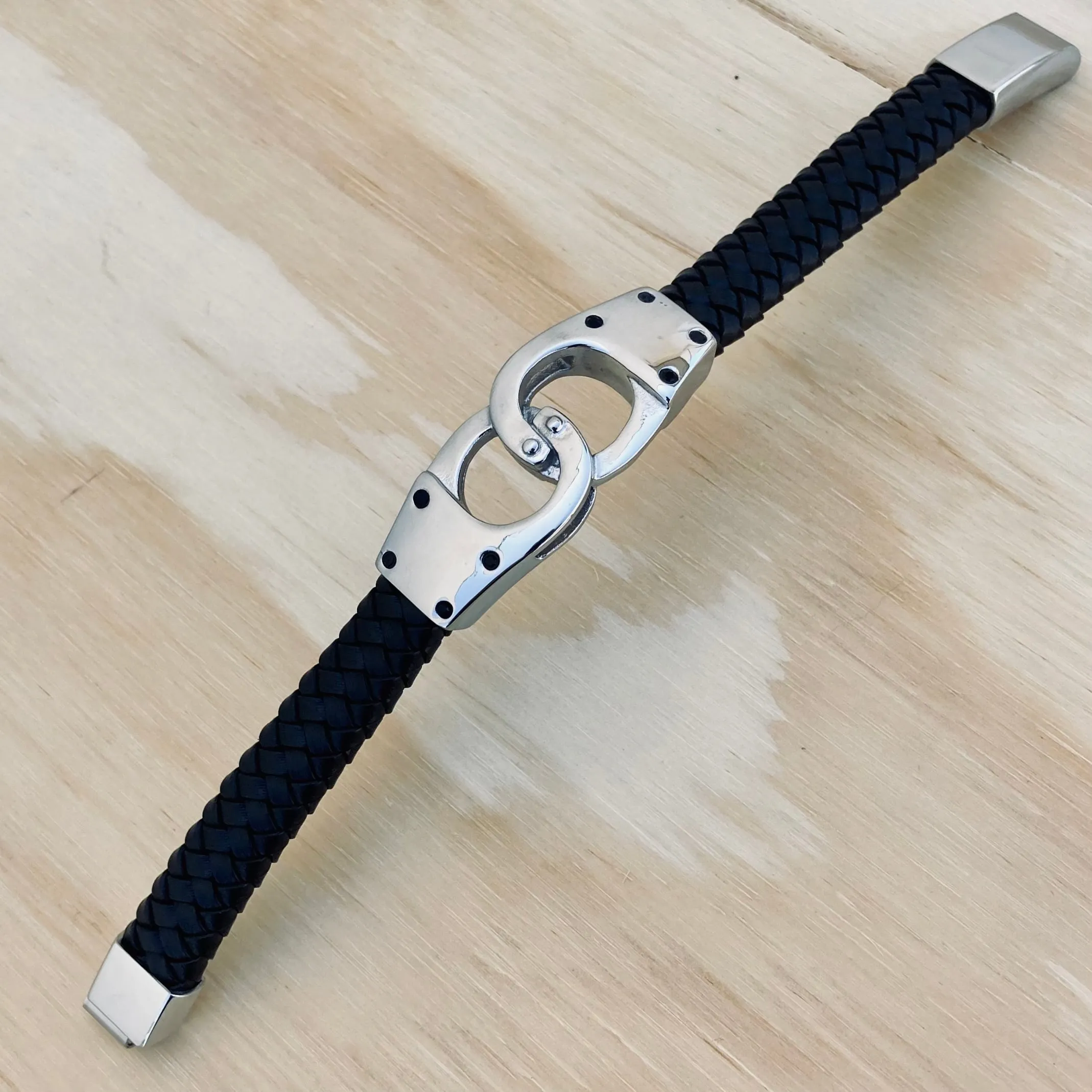 Handcuff - Leather & Stainless Steel - Bracelet - B69