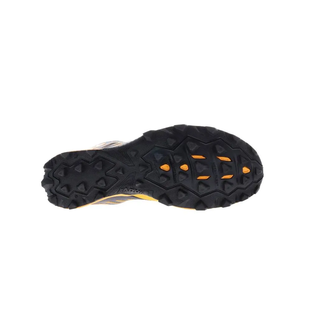 Inov8 X-Talon Ultra 260 V2 (Women's) - Black/Gold
