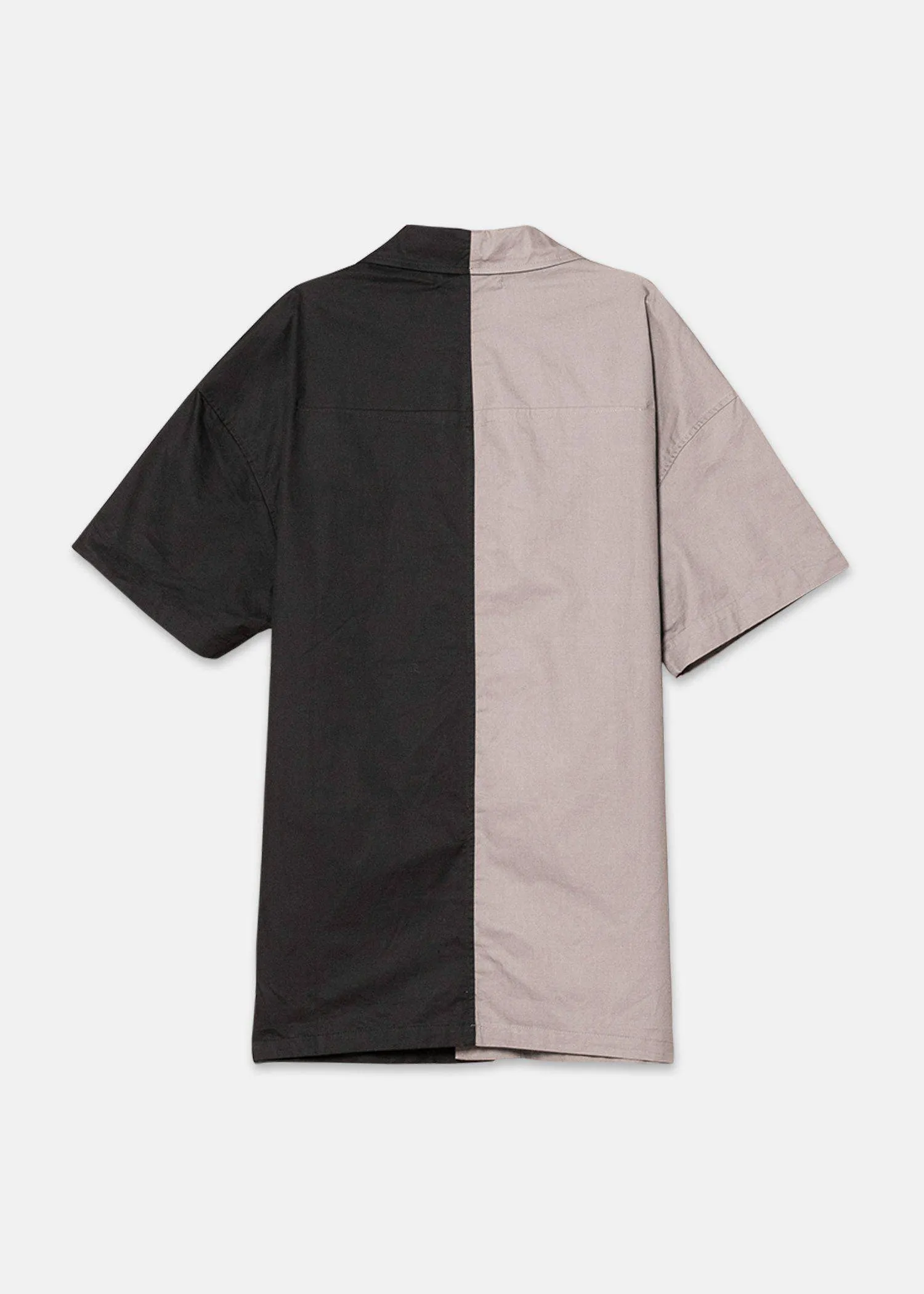 Konus Men's Bellow Pocket Oversize Short Sleeve Shirt in Black Khaki