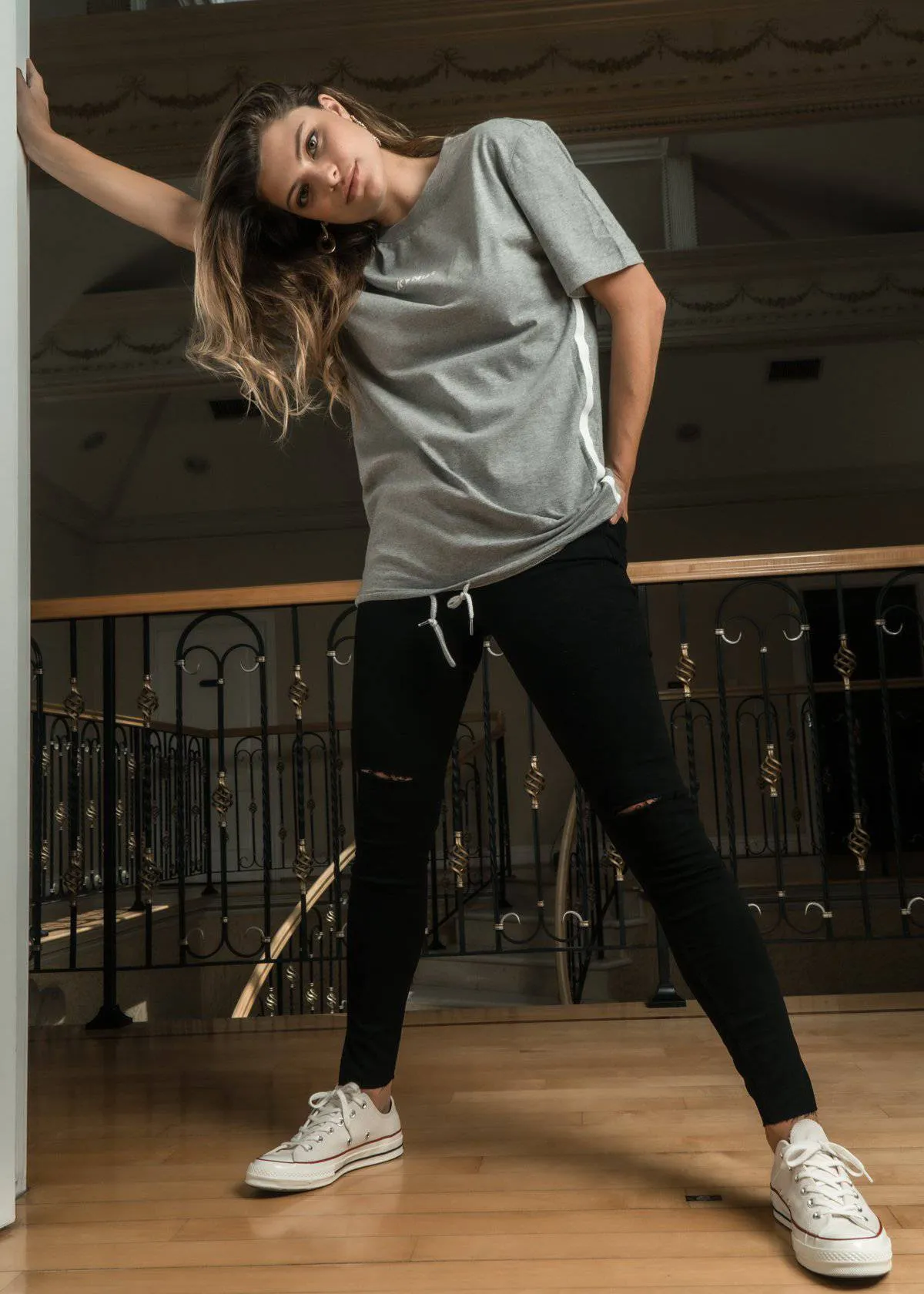 Men's Side Seam Tape Short Sleeve Tee in Heather Grey