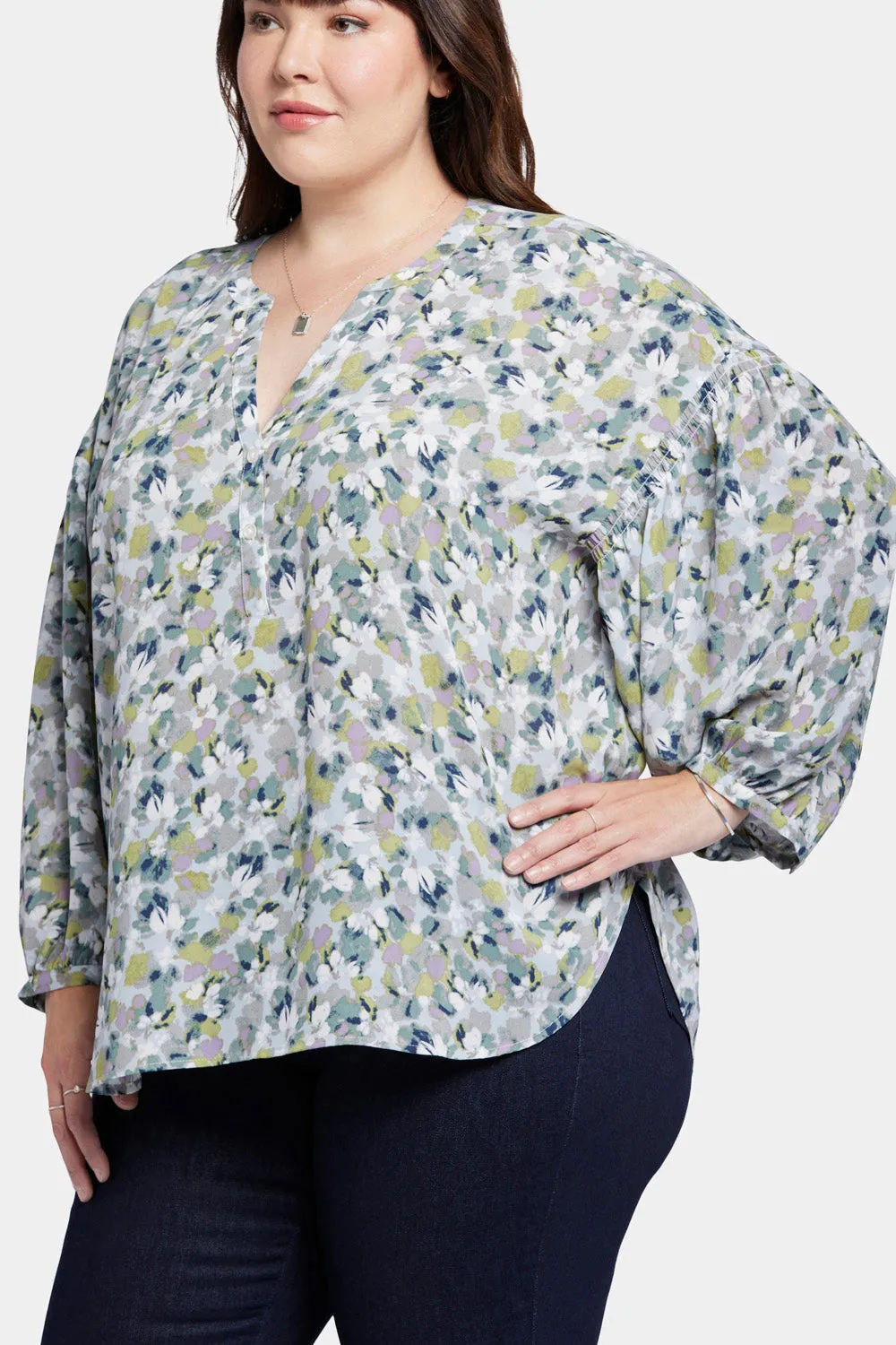 Paulina Peasant Blouse In Plus Size - Bloomington