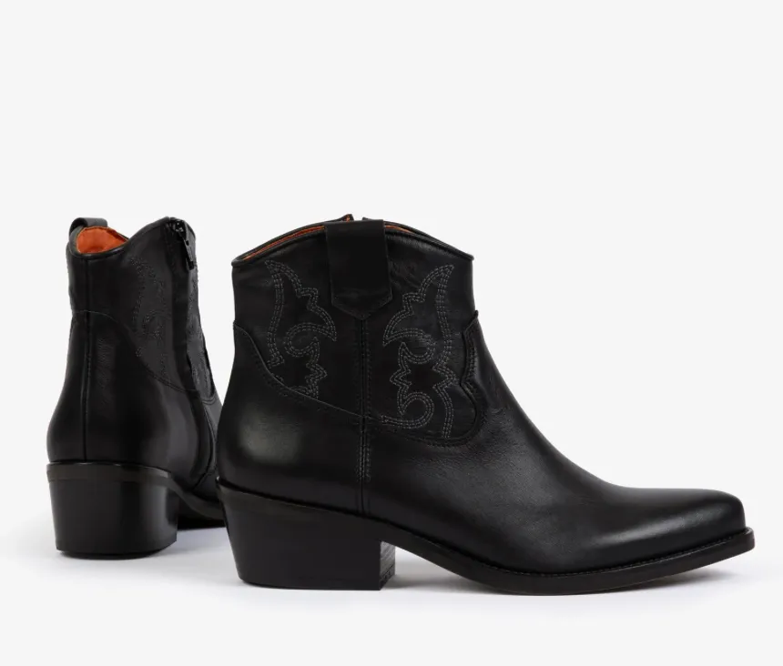 Penelope Chilvers Black Cassidy Boot