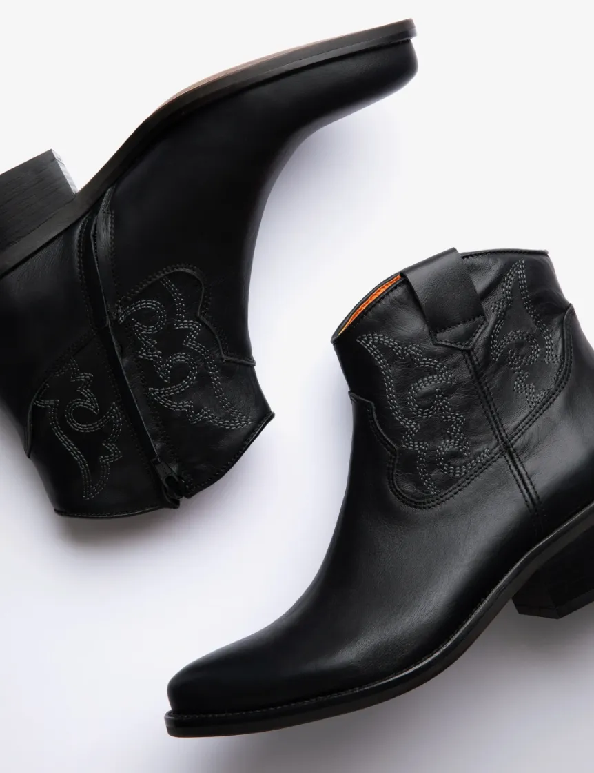 Penelope Chilvers Black Cassidy Boot